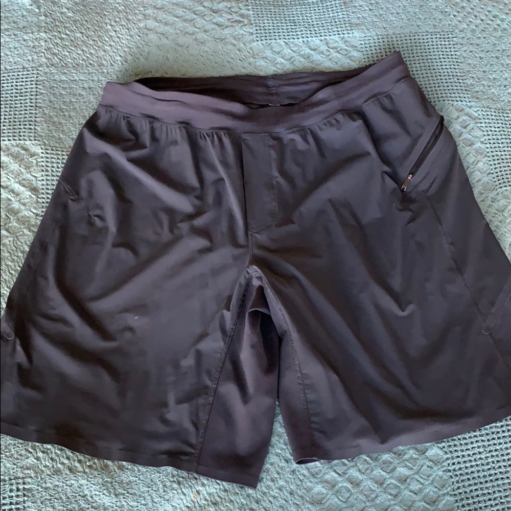 LuLuLemon athletica XL black short
